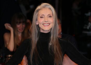 Portrait: Eveline Hall