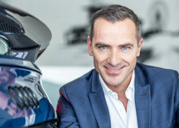 Entdecke das Auto der Zukunft: Henrik Wenders von Audi im Interview