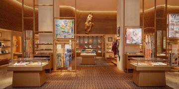 Hermès ankert am Neuen Wall 43 in Hamburg