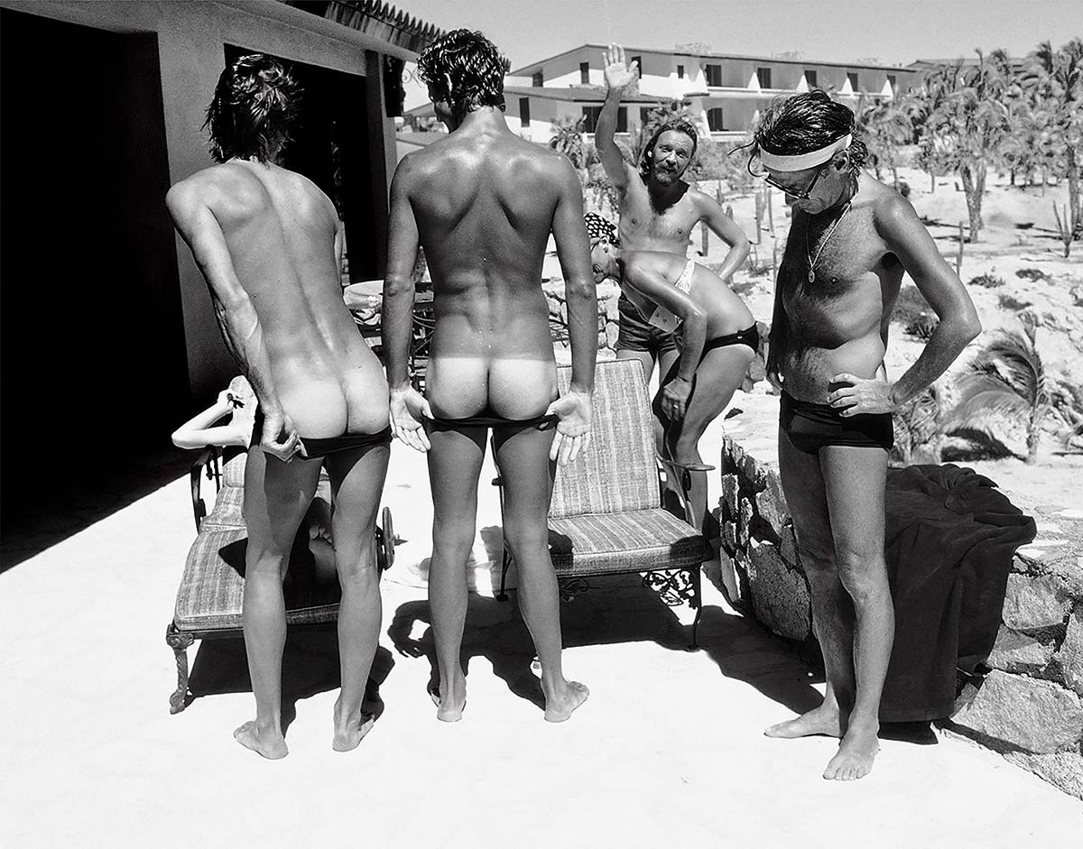 photo basel 2023
Gideon Lewin, Avedon, Inspecting, Baja, 1974