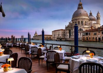 FASHION DIRECTOR’S HOTEL PICK in Venedig: Das Hotel Gritti Palace am Canal Grande