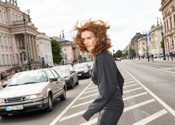 Vivid Metropolis by Patrick Schwalb