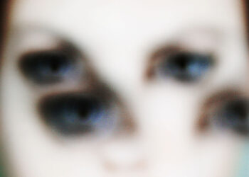 Bewitched Visions: Fotografin Lydia Roberts’ bunte Welt